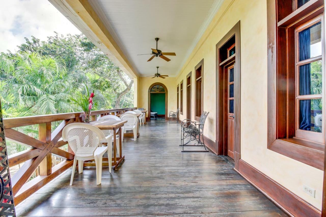 Mahogany Hall San Ignacio Kamer foto